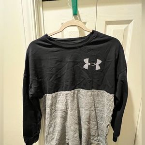 Girls under Armour shirt youth large